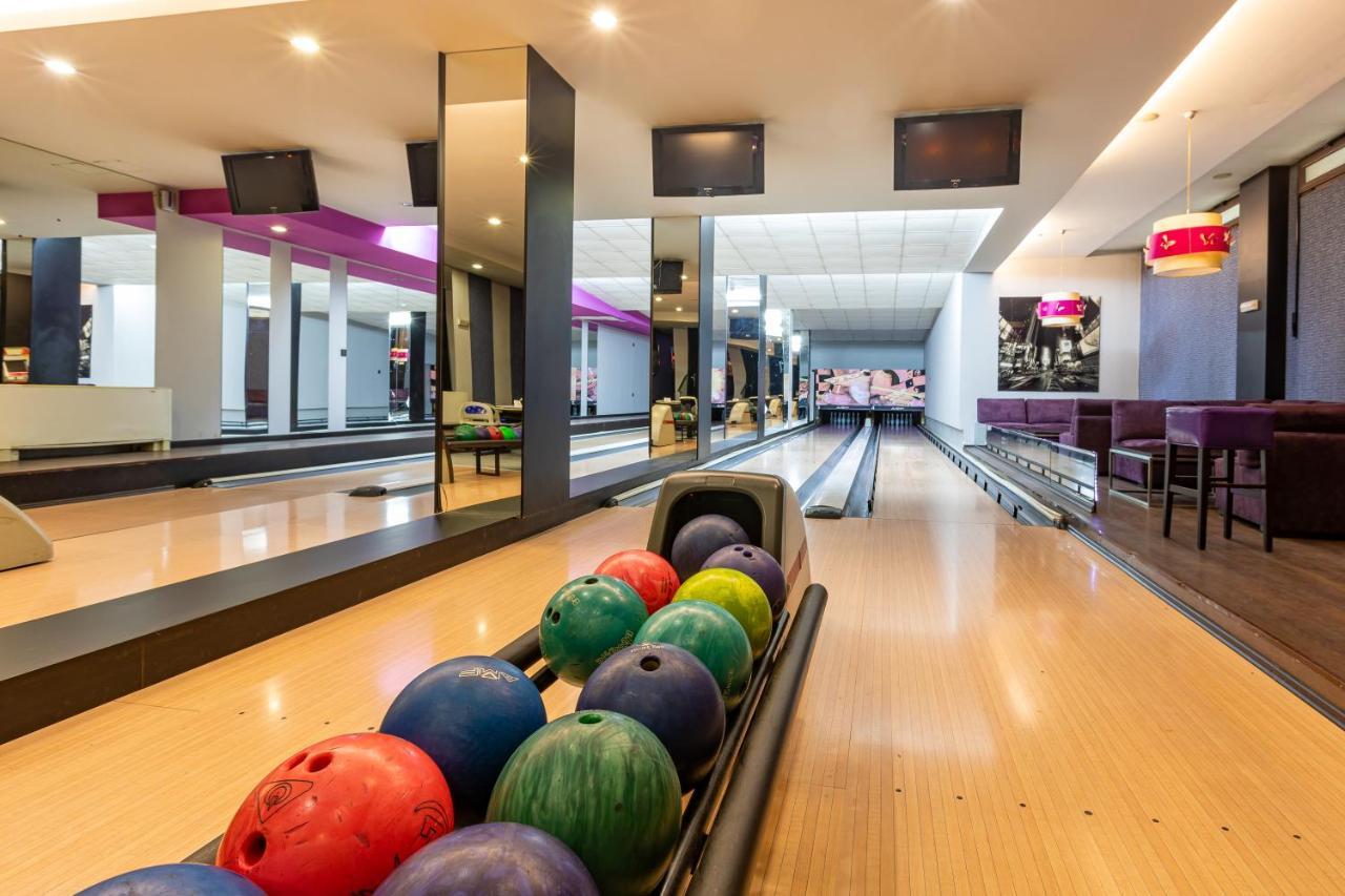 Spa Hotel Persenk Девін Екстер'єр фото Bowling at the hotel