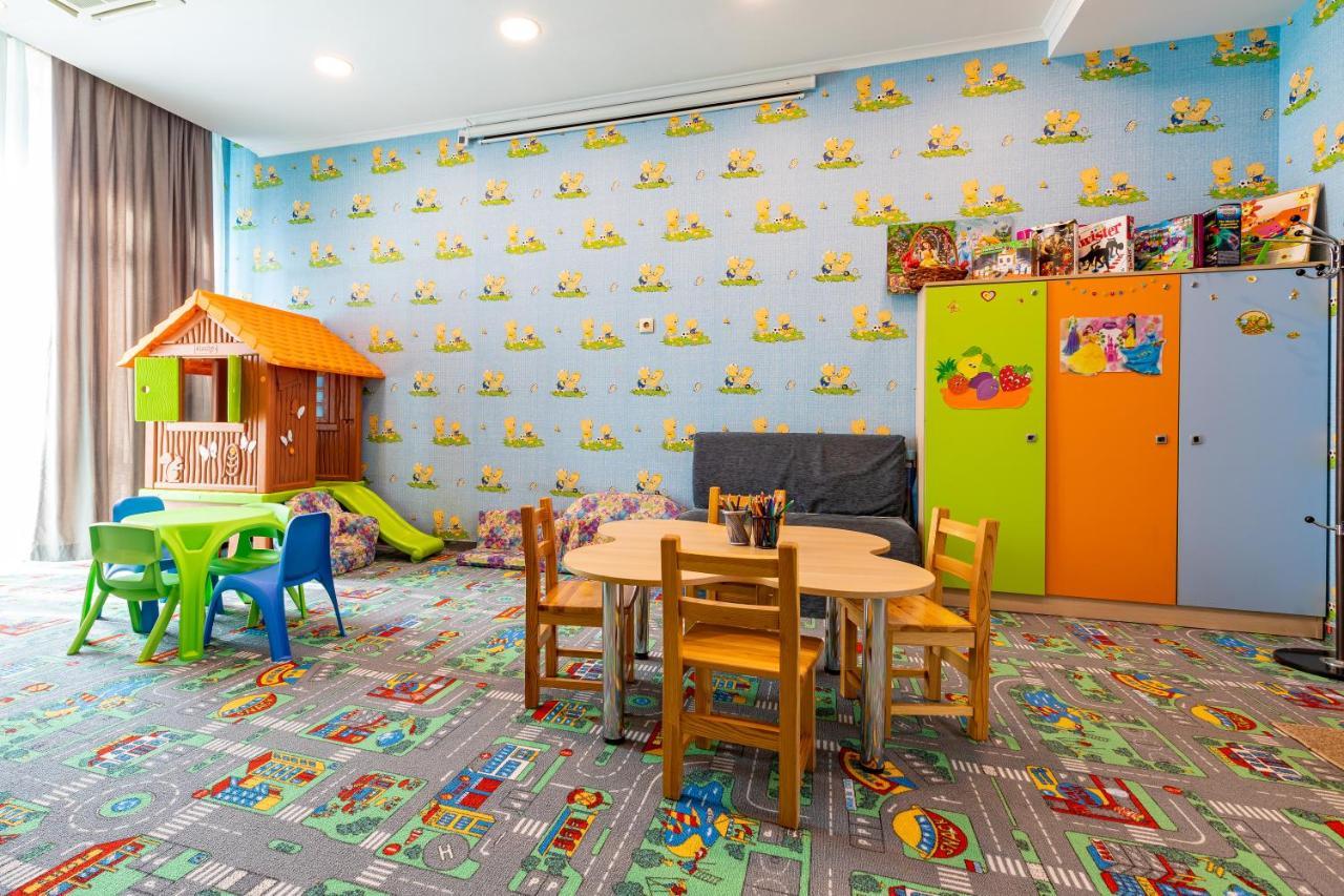 Spa Hotel Persenk Девін Екстер'єр фото A nursery in Moscow, Russia