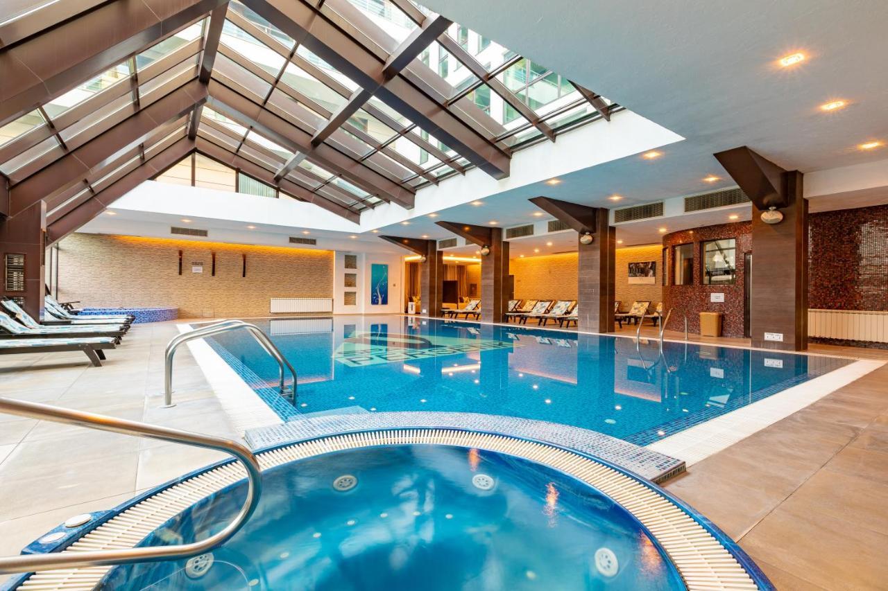 Spa Hotel Persenk Девін Екстер'єр фото The swimming pool at the hotel