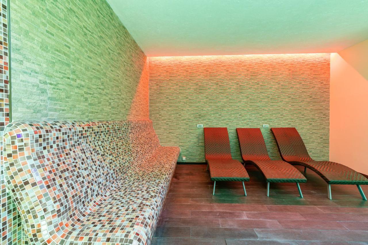 Spa Hotel Persenk Девін Екстер'єр фото A relaxation room