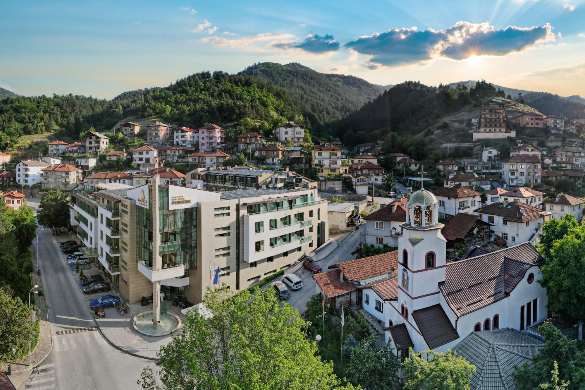 Spa Hotel Persenk Девін Екстер'єр фото The University of Patras
