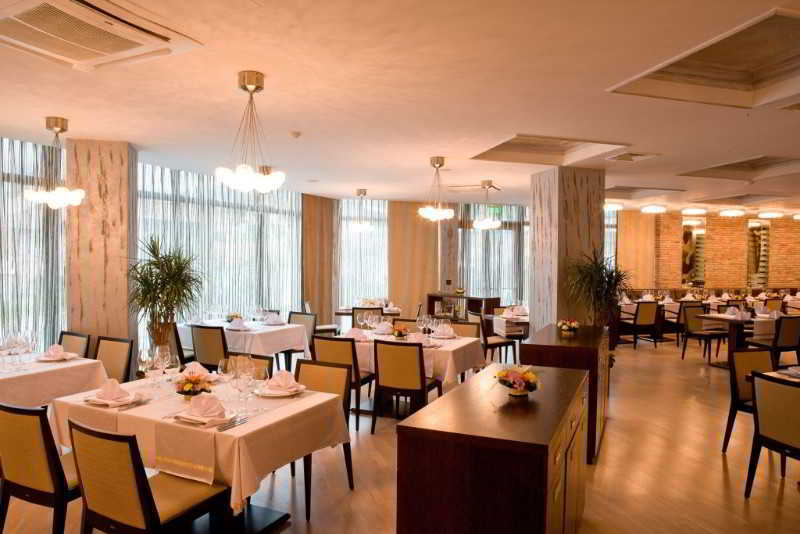 Spa Hotel Persenk Девін Екстер'єр фото Restaurant